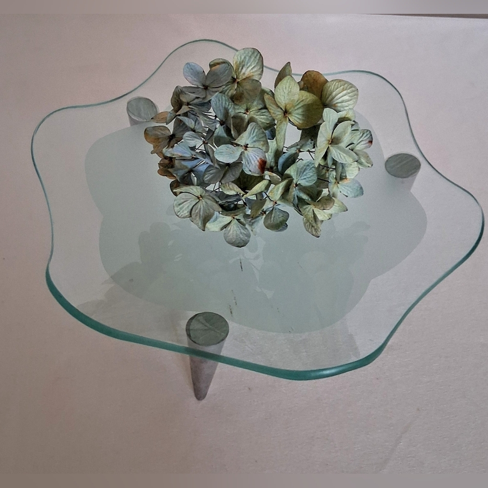 1960s Wavy Glass Display or Serving Tray - 3 Chrome Feet - Mid Century Modern - Picture 4 of 9